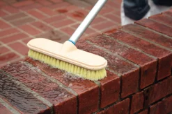 Mr. Longarm Very Stiff Beige Flow-Thru Cleaning Brush -Home Goods Sales Store 12580055 2