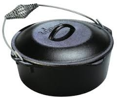 Lodge Dutch Oven w/Spiral Bail Handle & Iron Cover
