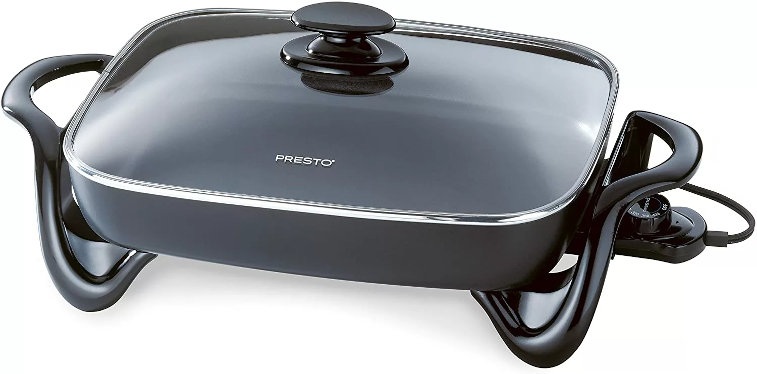 Presto Skillet 16" with Glass Lid 4 Presto Skillet 16" with Glass Lid - Image 2